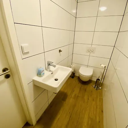 Apartment Kuschelecke, 100m Zum Alten Strom Rostock
