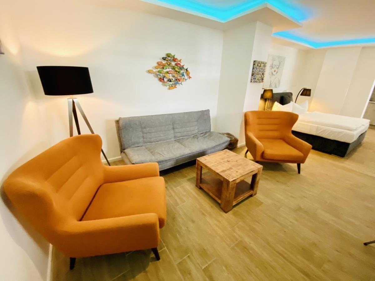 Kuschelecke, 100m Zum Alten Strom * Rostock